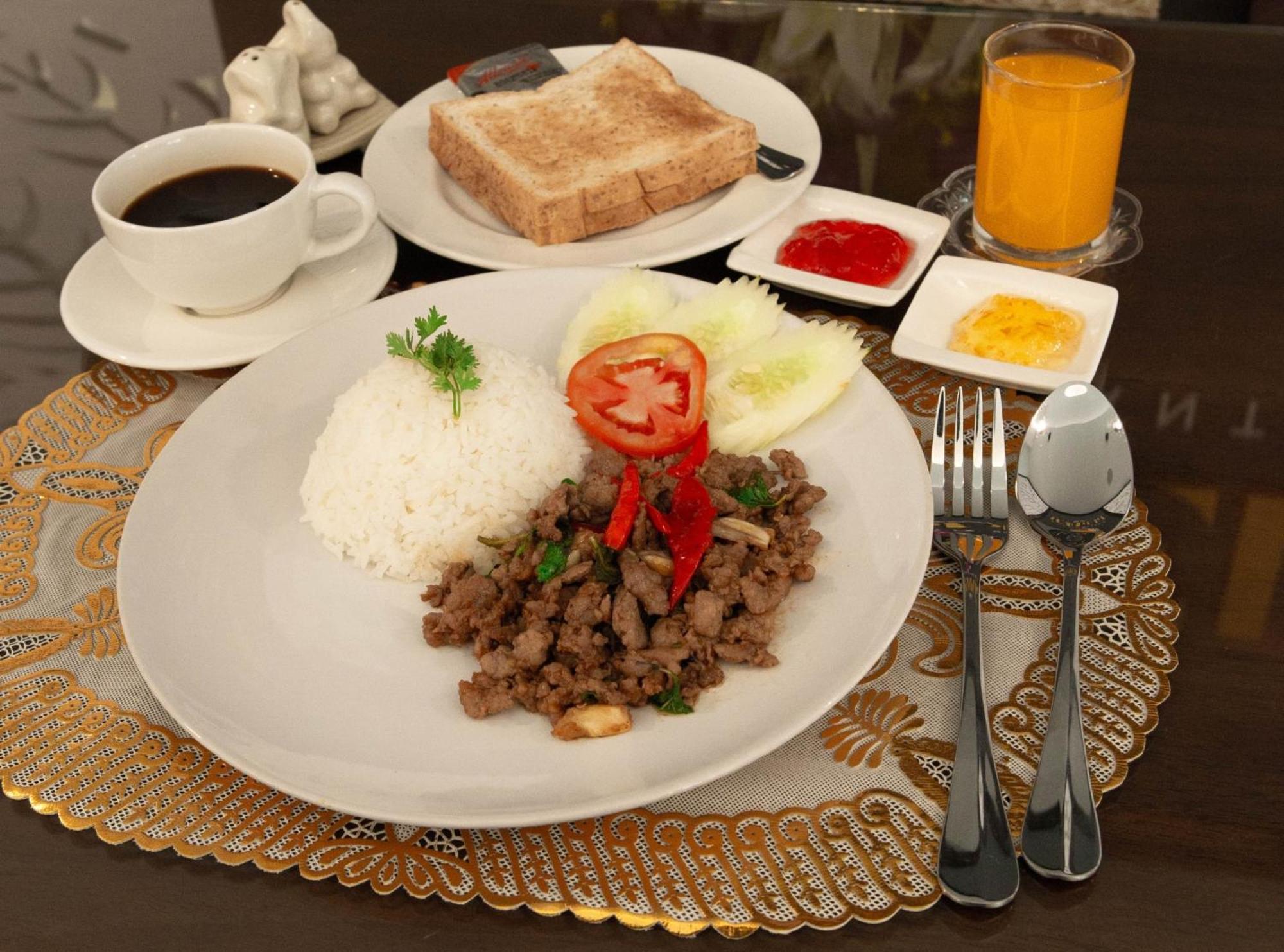 Hotel Peppery Hills Chiang Mai Exterior foto